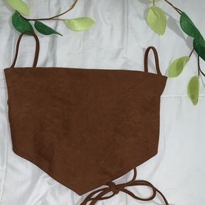 Crop top / open back